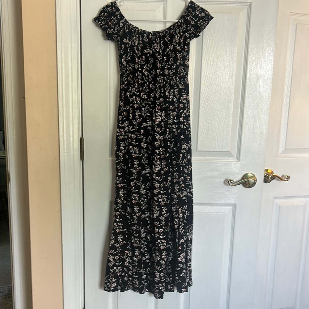 Off the Shoulder Floral Black Maxi Dress